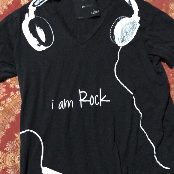 Women’s tee